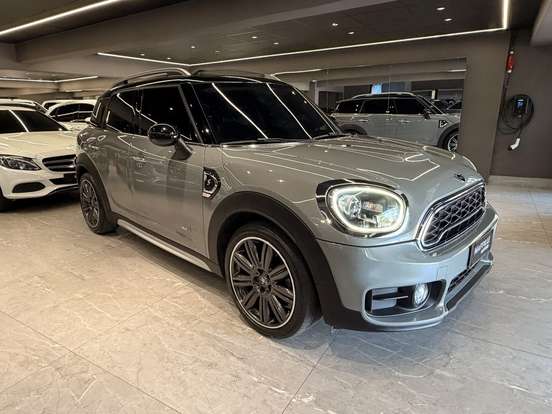 MINI-COUNTRYMAN-2018