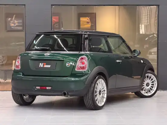 MINI-ONE-2011