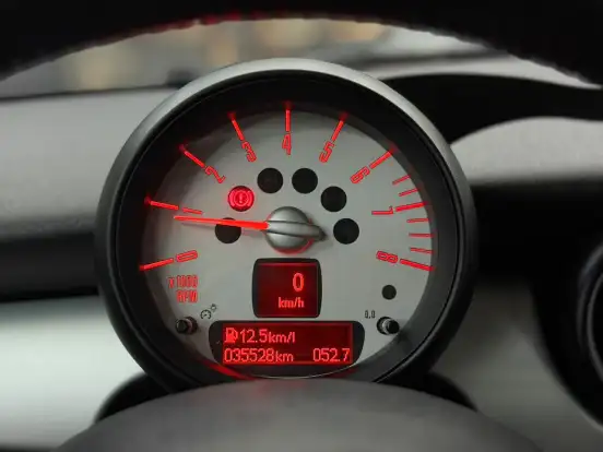 MINI-ONE-1.6 16V GASOLINA 2P MANUAL MINI-ONE-2011