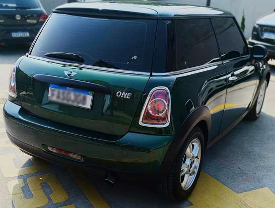 MINI-ONE-2012