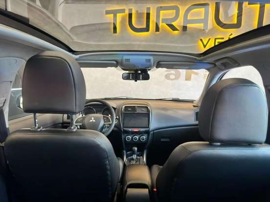 MITSUBISHI-ASX-2015
