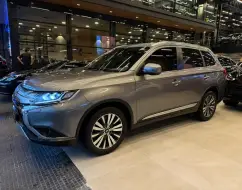 MITSUBISHI OUTLANDER 3.0 MIVEC V6 GASOLINA HPE-S AWD AUTOMÁTICO MITSUBISHI OUTLANDER 3.0 MIVEC V6 GASOLINA HPE-S AWD AUTOMÁTICO