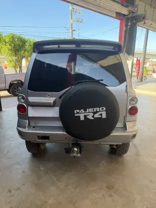 MITSUBISHI-PAJERO-2007