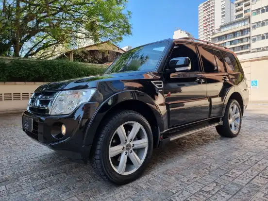 MITSUBISHI-PAJERO FULL-3.8 HPE 4X4 V6 24V GASOLINA 4P AUTOMÁTICO MITSUBISHI-PAJERO FULL-2014