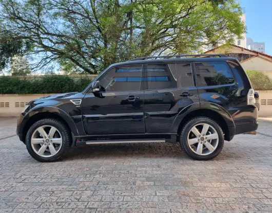MITSUBISHI-PAJERO FULL-2014