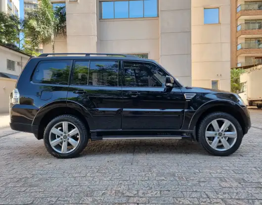 MITSUBISHI-PAJERO FULL-2014