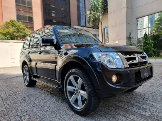 MITSUBISHI-PAJERO FULL-3.8 HPE 4X4 V6 24V GASOLINA 4P AUTOMÁTICO MITSUBISHI-PAJERO FULL-2014