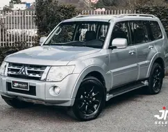 MITSUBISHI PAJERO FULL 3.2 HPE 4X4 16V TURBO INTERCOOLER DIESEL 4P AUTOMÁTICO MITSUBISHI PAJERO FULL 3.2 HPE 4X4 16V TURBO INTERCOOLER DIESEL 4P AUTOMÁTICO