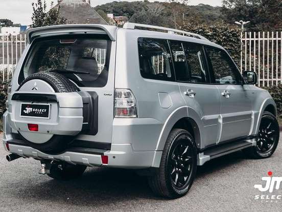 MITSUBISHI-PAJERO FULL-3.2 HPE 4X4 16V TURBO INTERCOOLER DIESEL 4P AUTOMÁTICO MITSUBISHI-PAJERO FULL-2010