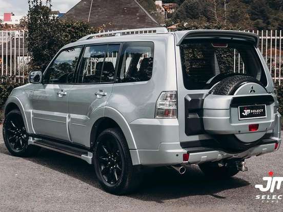 MITSUBISHI-PAJERO FULL-3.2 HPE 4X4 16V TURBO INTERCOOLER DIESEL 4P AUTOMÁTICO MITSUBISHI-PAJERO FULL-2010