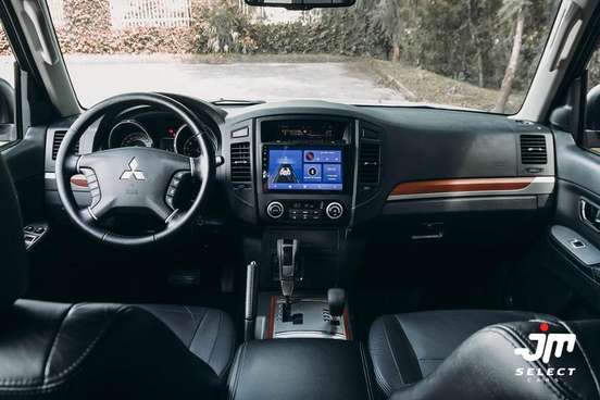 MITSUBISHI-PAJERO FULL-2010