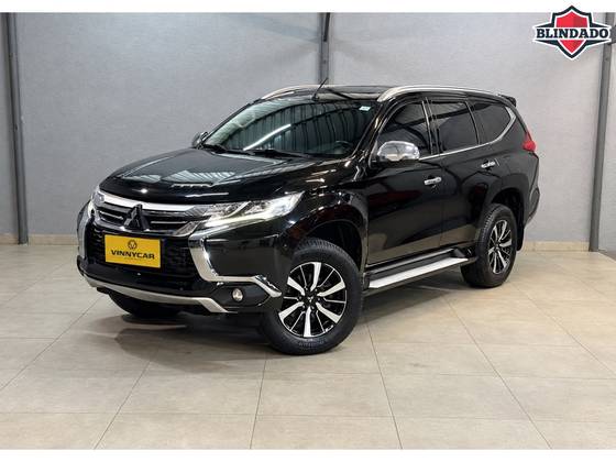 MITSUBISHI PAJERO SPORT 2.4 16V MIVEC TURBO DIESEL HPE AWD AUTOMÁTICO