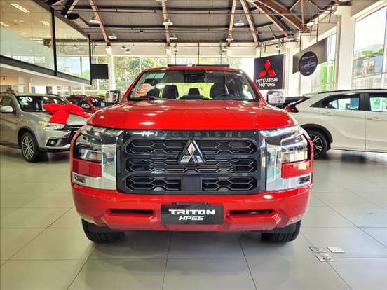 MITSUBISHI-TRITON-2026