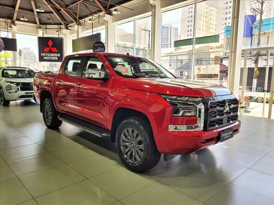 MITSUBISHI-TRITON-2026