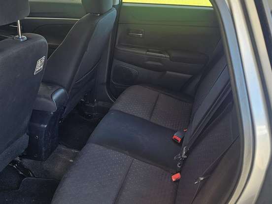 MITSUBISHI-ASX-2.0 4X2 16V GASOLINA 4P AUTOMÁTICO MITSUBISHI-ASX-2011