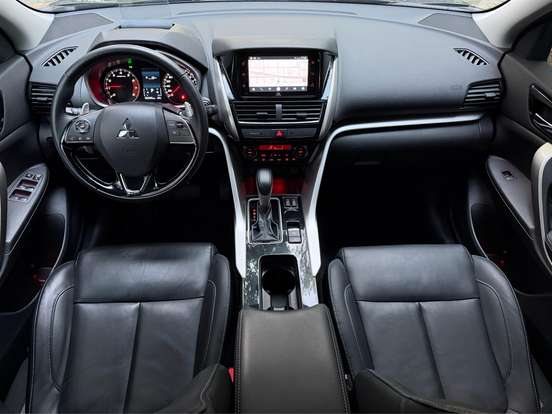MITSUBISHI-ECLIPSE CROSS-1.5 MIVEC TURBO GASOLINA HPE CVT MITSUBISHI-ECLIPSE CROSS-2023