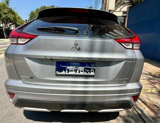 MITSUBISHI-ECLIPSE CROSS-2024