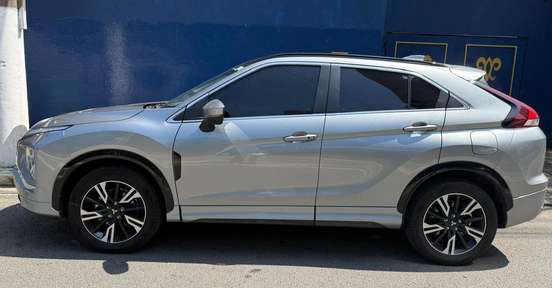 MITSUBISHI-ECLIPSE CROSS-2024