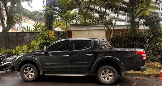 MITSUBISHI L200 TRITON 2.4 16V TURBO DIESEL SPORT HPE CD 4P 4X4 AUTOMÁTICO