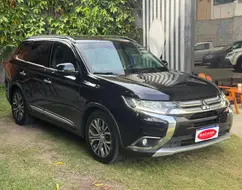 MITSUBISHI OUTLANDER 2.2 4X4 16V DIESEL 4P AUTOMÁTICO MITSUBISHI OUTLANDER 2.2 4X4 16V DIESEL 4P AUTOMÁTICO