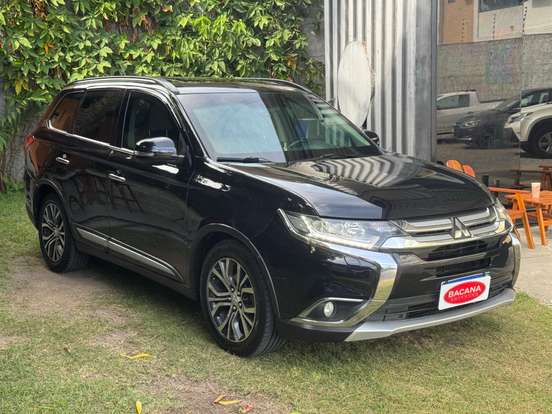MITSUBISHI-OUTLANDER-2015
