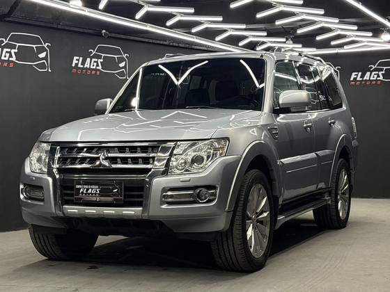 MITSUBISHI PAJERO FULL 3.2 HPE 4X4 16V TURBO INTERCOOLER DIESEL 4P AUTOMÁTICO