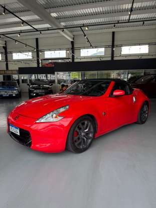 NISSAN-370Z-2010