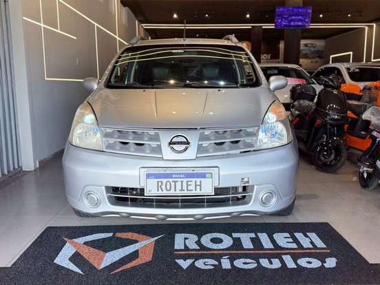 NISSAN-GRAND LIVINA-1.8 SL 16V FLEX 4P AUTOMÁTICO NISSAN-GRAND LIVINA-2011