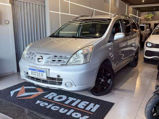 NISSAN-GRAND LIVINA-2011
