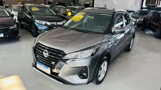 NISSAN-KICKS-2023