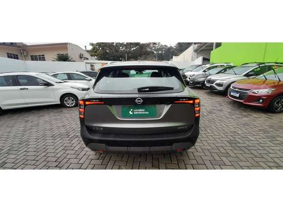 NISSAN-KICKS-2025