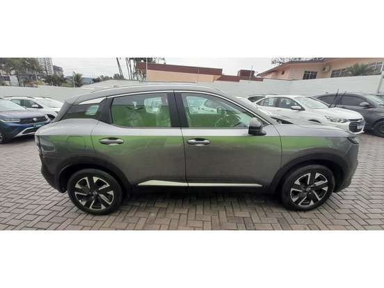 NISSAN-KICKS-2025