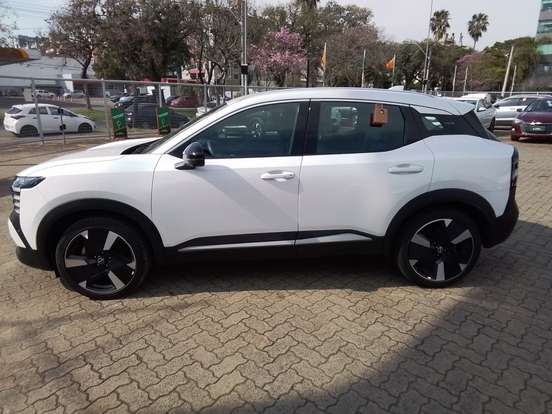 NISSAN-KICKS-2025