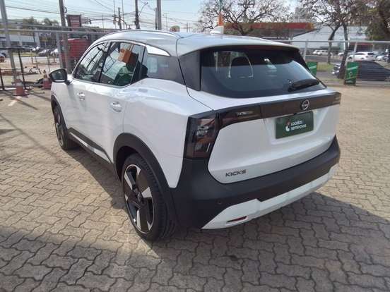 NISSAN-KICKS-2025