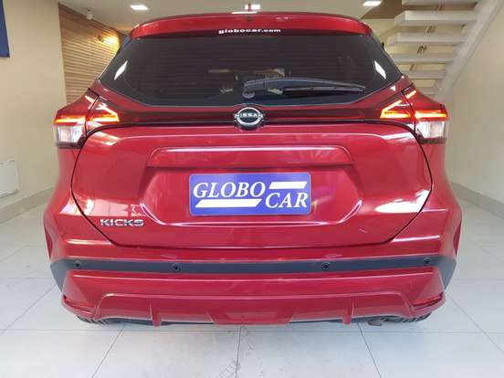 NISSAN-KICKS-2023