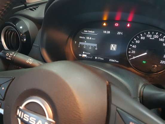 NISSAN-KICKS-2023