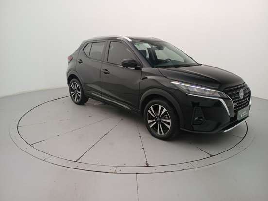 NISSAN-KICKS-2023