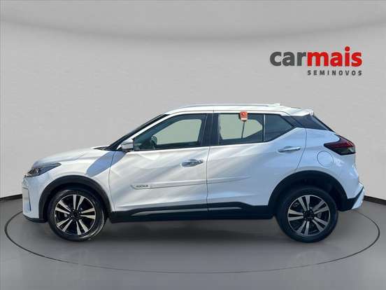 NISSAN-KICKS-2022