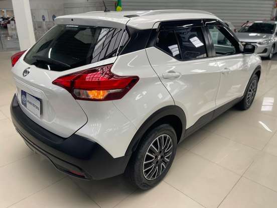 NISSAN-KICKS-2019