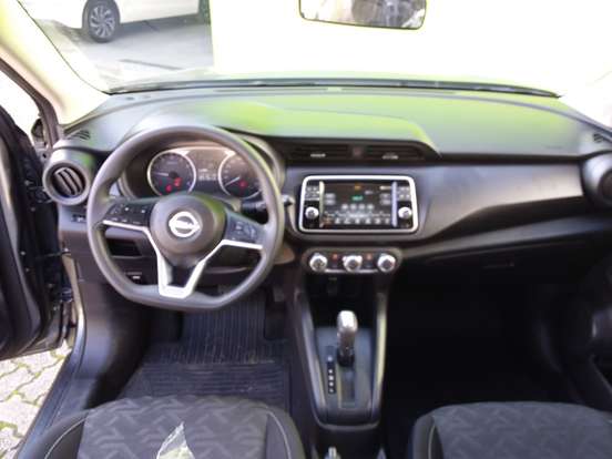 NISSAN-KICKS-2023