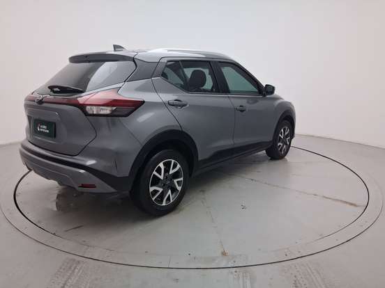 NISSAN-KICKS-2024