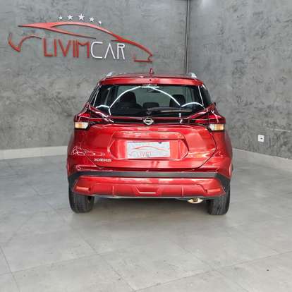 NISSAN-KICKS-2023