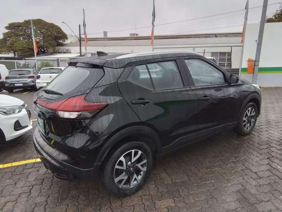 NISSAN-KICKS-2024