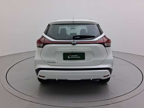 NISSAN-KICKS-2024