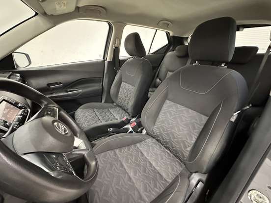 NISSAN-KICKS-2023