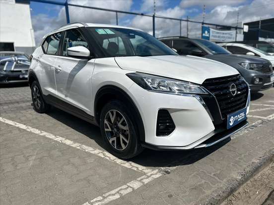NISSAN-KICKS-2023