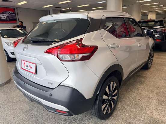NISSAN-KICKS-2020