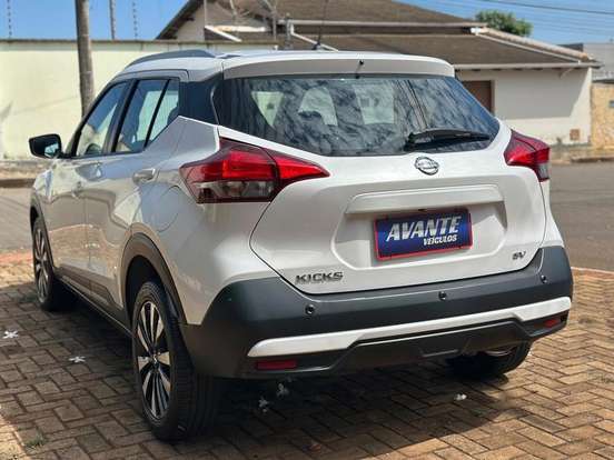 NISSAN-KICKS-1.6 16V FLEXSTART SV 4P XTRONIC NISSAN-KICKS-2020