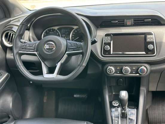 NISSAN-KICKS-2020