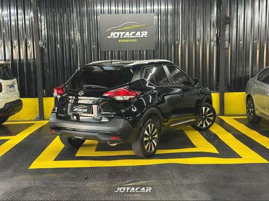 NISSAN-KICKS-2018